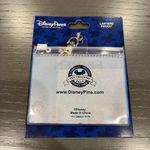 Disney NWT  Parks Frozen Olaf Lanyard Pouch Photo 5