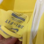 Nike Dri-Fit Pullover Yellow Hoodie. Photo 4