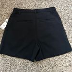 Abercrombie & Fitch Sloane Low Rise Tailored Short Photo 1