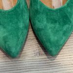 Vionic  Green Suede Josie Kitten Heel Pump - size 8.5 Photo 2