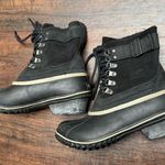 Sorel  Black Fleece Lined Boots Size 6 Photo 10