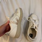 VEJA  V-10 Sneakers Photo 4