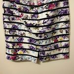 White House | Black Market , floral skirt, size 8 Photo 2