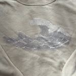 American Eagle Outfitters Crewneck Photo 1