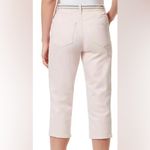 Gloria Vanderbilt NWT  Size 6 Stretch Rosy Pink Amanda Capri Length Belted Jeans Photo 3