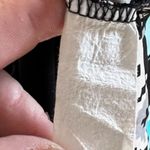 B Jewel  Top Photo 3