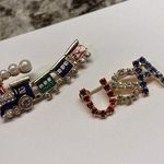 Lot Of 2 Brooch Pins Gold Tone / Rhinestone Photo 0