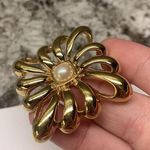 Monet Lot Of 2 Vintage - Modern Brooch Pins Gold Tone Both Signed - / Avon Photo 4