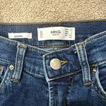 Mango MNG Denim Sienna Dark Wash Raw Hem Crop Jeans Size 1 Photo 3