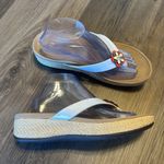 Vionic Sandals Womens 10 Mimi Wedge Flip Flop in Brown Flower detail cute spring Photo 1