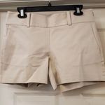 Ann Taylor dressy ladies shorts are a size 4. Photo 0