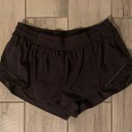 Lululemon Hotty Hot Short 2.5” Photo 0