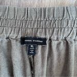 Universal Standard  easy pull on shorts green linen‎ blend Photo 6