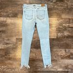 American Eagle  Outfitters Light Wash Distressed Skinny Jeans Raw Hem Sz 2 Short Photo 6