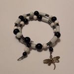Women’s Stretchy Spiral Bracelet Bead Beaded Black /White Stones Dragonfly Charm White Photo 9