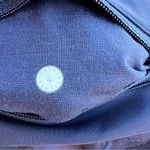 Lululemon NWOT  Color Me Quick Navy 7/8 Tight Legging SZ. 4 NWOT Photo 7