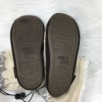 Muk Luks Sweater Boots Size 6 Photo 3