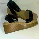 Frye and Co Women’s livia wedge sandals 10M Black Size 10 Photo 4