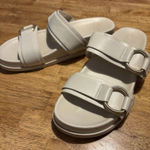 A New Day  Marcy Two band Buckle Sandals Cream Gold Size 10 Boho Preppy Classic Photo 0