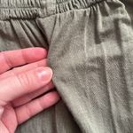 Liz Lange Maternity for Target Women's Green Sleeveless Top Size undefined Photo 2