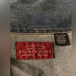 At Last Vintage  Blues Women’s Jean Jacket Worn Size M Made in the USA Photo 8