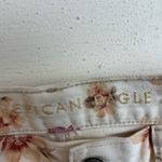 American Eagle High Rise Floral White Casual Denim Summer Chic Shorts Size 2 Photo 4