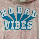 FREEZE “NO BAD VIBES” PINK WHITE AND BLUE CROPPED LONG SLEEVE HOODIE LARGE Photo 3