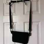 PINK - Victoria's Secret PINK purse‎ Photo 1