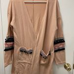 Hipster Row Large Cardigan women’s pale peach w black fring45 Orange Photo 0
