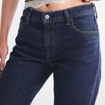 Abercrombie & Fitch , The 90’s Straight mid rise jean curve love Photo 1