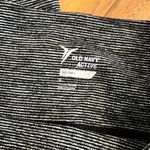 Old Navy Active Go Dry Athletic Leggings Photo 1