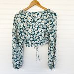 ZARA  Green Daisy Floral Tie Front Crop Top Long Sleeve Size M Photo 4