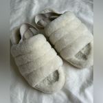UGG  Fluff Yeah Slippers ivory cream – Size 11 Photo 11