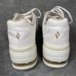Skechers Womens Elevated Air Sneakers Sz 9.5 White Cushion Heel Casual Comfort Photo 3