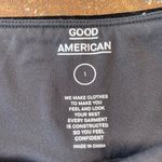 Good American Crushing It Velvet Biker Shorts in Black sz 1 Photo 3