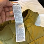 Athleta Whisper Featherless Quilted Puffer Vest Olive Green Plus Size 3X Photo 4