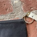 DESIGNERS GUILD coin purse Black caviar leather with zipper and ring Photo 7