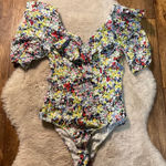 ZARA  Blouse Size Small Floral‎ Short Sleeve Ruffle Collar V Neck Bodysuit Photo 0