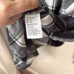 American Eagle Black + White Cotton Cozy Cabin Hooded Oversized Flannel Size XS Photo 6