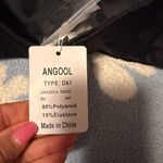 Sleek Black Strapless Bra Size undefined Photo 2