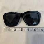 Burberry  Elsa black round sunglasses signature print stems excellent condition Photo 4