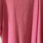 Super Cute Lightweight V Photo 3