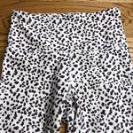 Balance Collection Leggings White Cheetah Leopard Print Photo 2