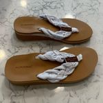 NIB Mormirac Woman’s Beige White Braided Strap Thong Flip Flop Sandals Size 8 Tan Photo 0