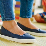 Crocs ✨ Citilane Navy Blue Ballerina Round Toe Sz 11 Flats✨ Photo 0