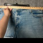 Old Navy  Woman Plus Size 26 high rise O.G. Straight Blue denim shorts‎ Photo 3