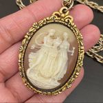 Unique Vintage Unsigned Three Ladies Cameo Perfume Locket Pendant 28” Necklace Gold Photo 2