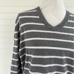 Aeropostale Gray White Stripe Long Sleeve VNeck Knit Sweater Photo 3