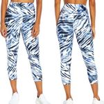 Balance Collection Marlin Painted Animal Contender 22" Compression Capri Legging Photo 1