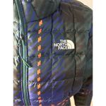 The North Face  Women's Printed ThermoBall™ Eco Jacket 2.0 size xs Photo 1